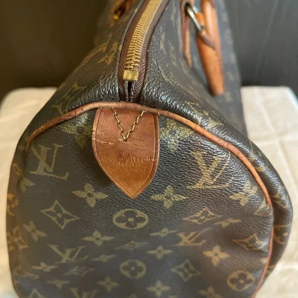 100% Authentic Louis Vuitton Speedy 40 Monogram (Vintage) - Picture 4 of 11